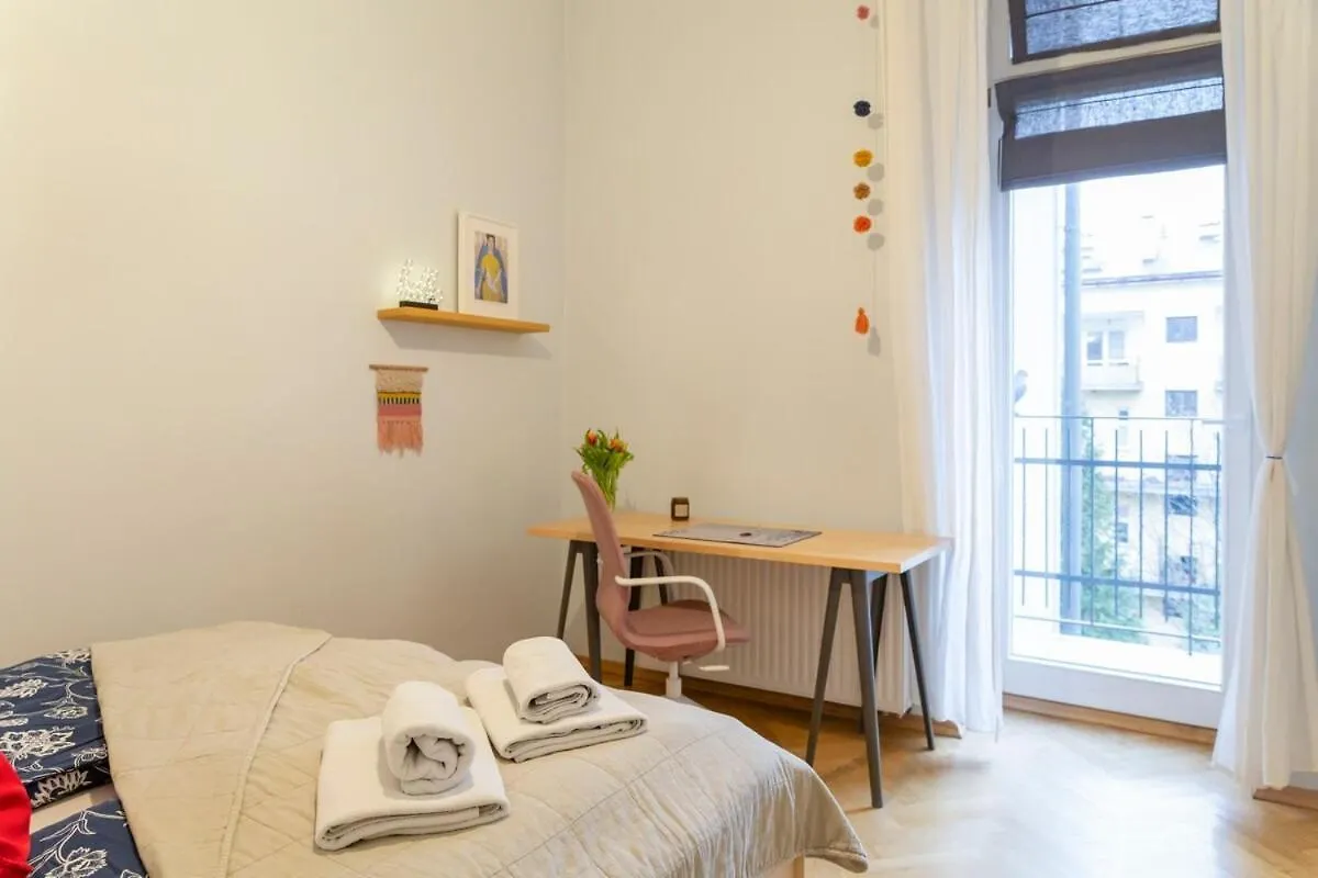 Harmony By The Opera House Apartment Krakow Poland